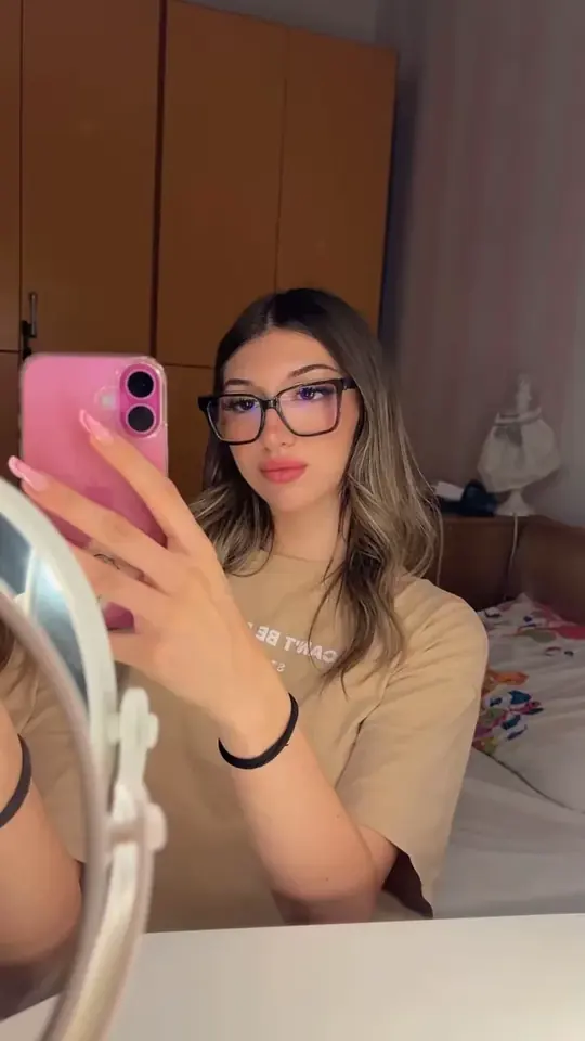 Foto profilo di @ALICESBRO